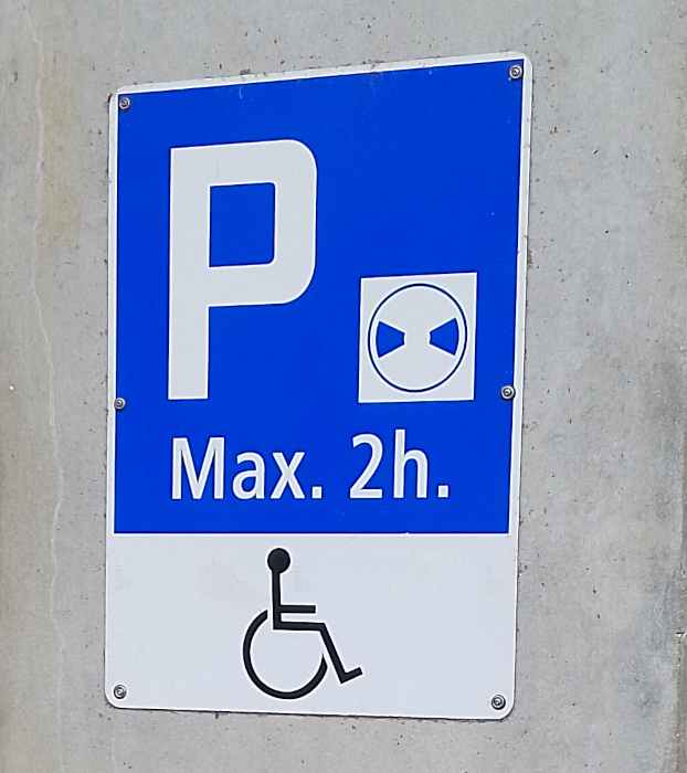 place reservee manquante chez Aldi au centre de Lausanne place reservee manquante chez Aldi au centre de Lausanne