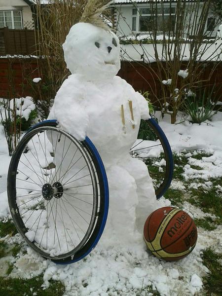 Bonne homme de neige... sur deux roues