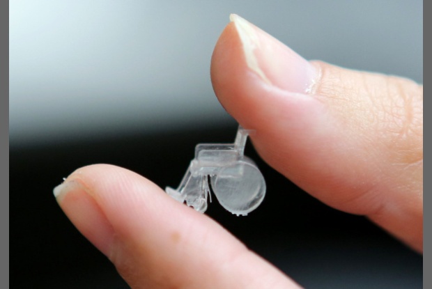 Micro fauteuil roulant... fabriqu au laser