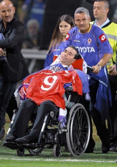 La sclerose laterale amyotrophique, la maladie mortelle qui decimerait le calcio